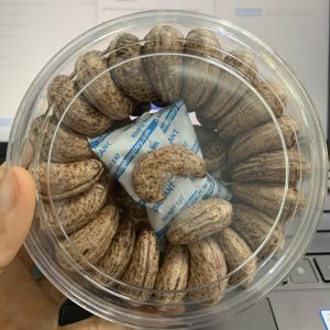 hạt điều hộp xếp hoa 270g