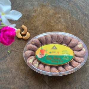 Hạt điều xếp hoa hộp elip 163g